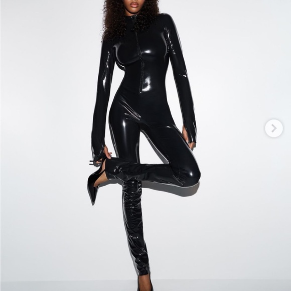 SKIMS vinyl stretch catsuit - Picture 7 of 8